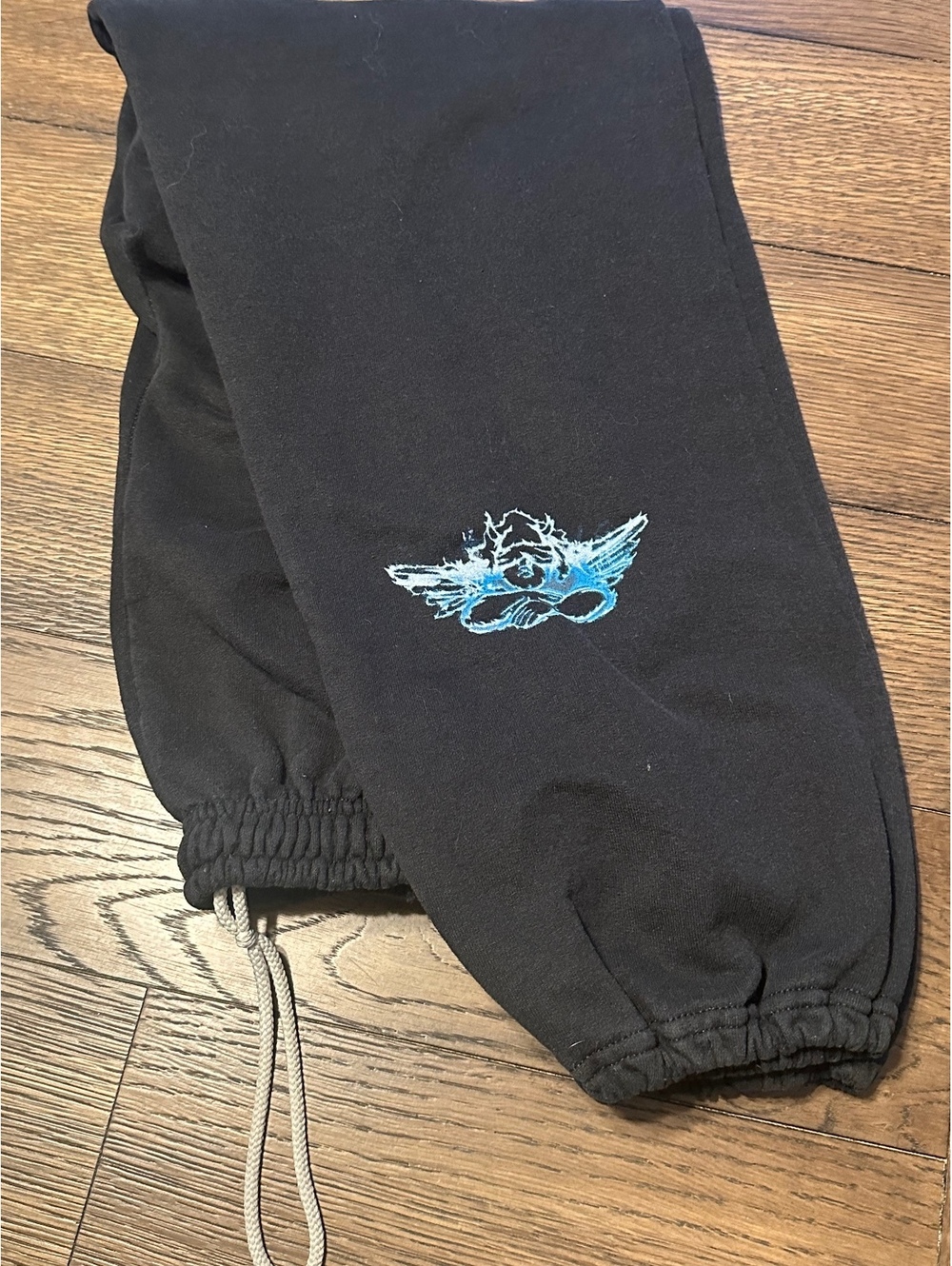 Boys Lie “We all eat lies” Joggers - Picture 3 of 5
